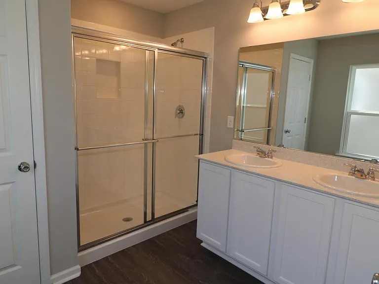 12089 Williamstown Dr — Photo 11