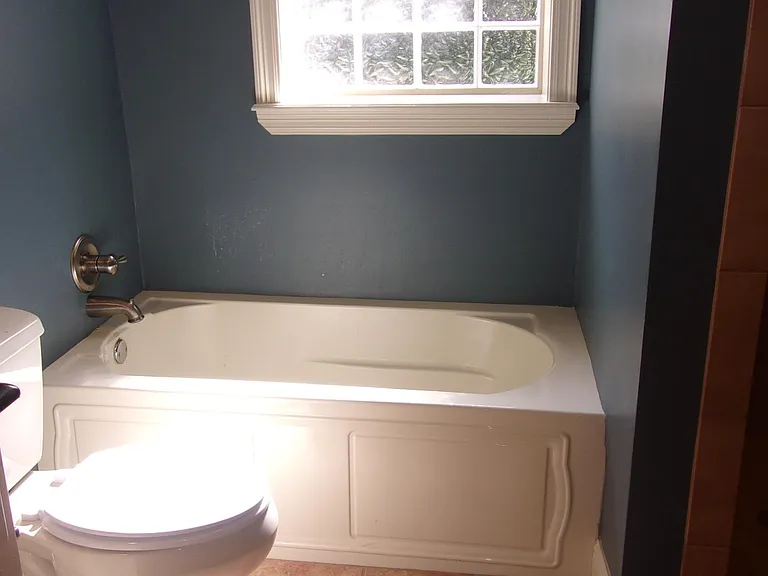 1211 Peace Church Rd — Photo 11