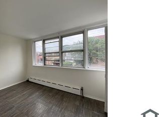 1477 Hicks St, Bronx, NY 10469