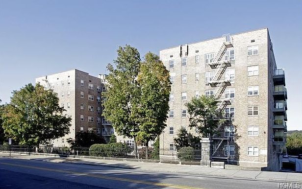 1st image of 377 N Broadway APT 420