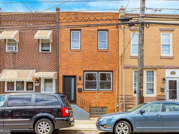 2nd image of 2512 E Somerset St