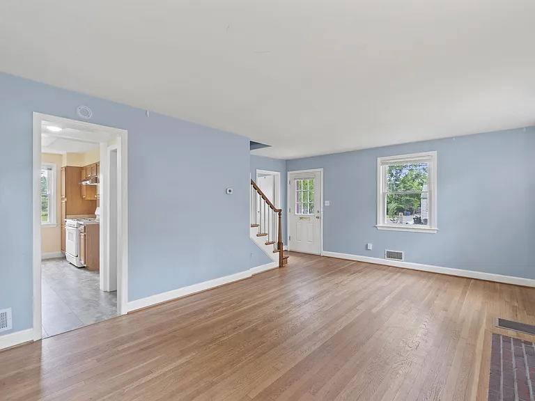 7210 Dartmouth Ave — Photo 10