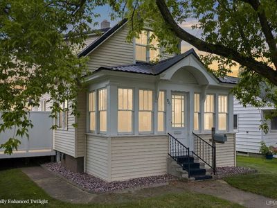 923 Washington Ave, Escanaba, MI, 49829