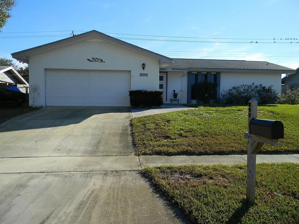 1st image of 895 Cynthia Dr