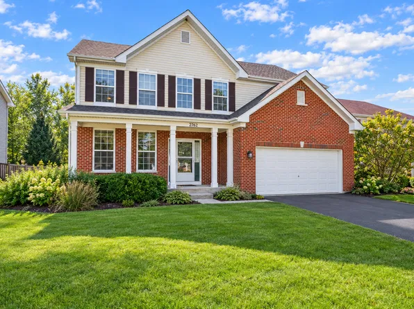 2762 Cranston Cir, Yorkville, IL 60560