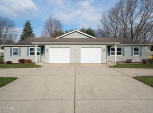 4222 Chelten St, Kalamazoo, MI 49006