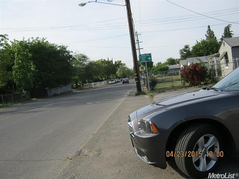 2nd image of 0219 N Oro Ave