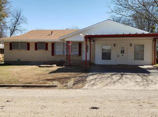 1013 Turner St, Cleburne, TX 76033