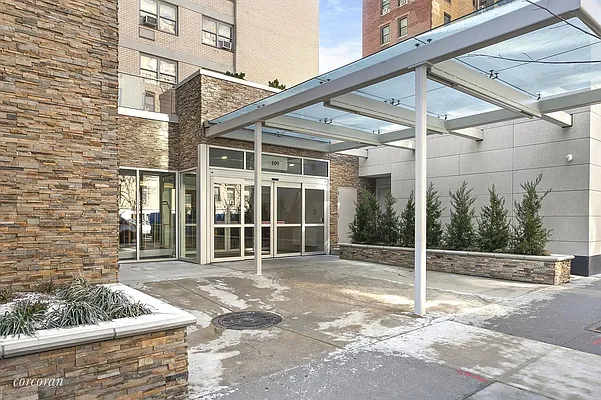 Sold by Corcoran | media 6