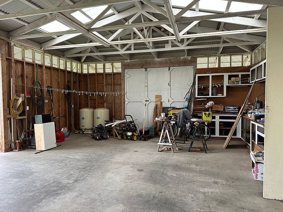 1st image of 15-1574 Loke Rd