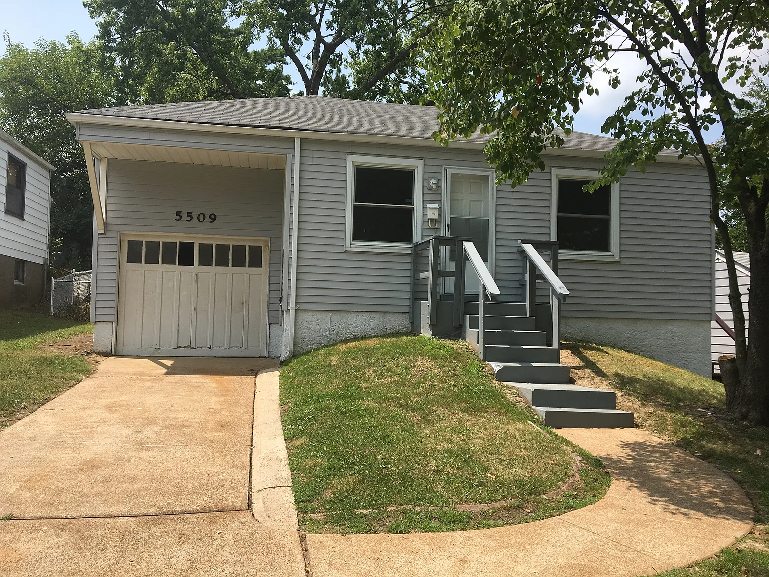 5509 Sunbury Ave photo 1