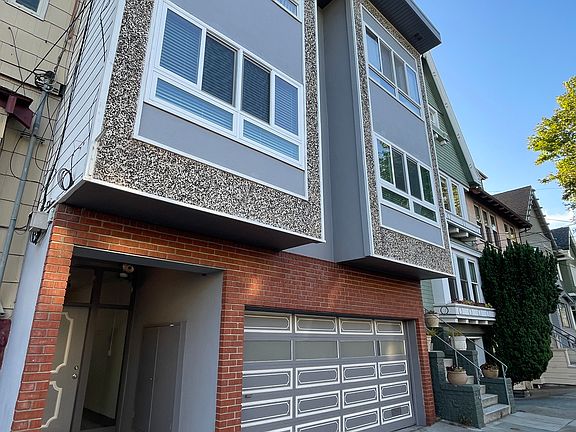 2/1.5 unit is on the second floor