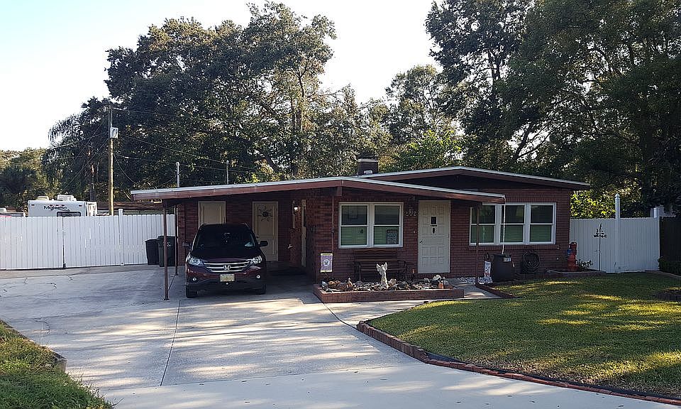1st image of 502 Hillsdale Cir