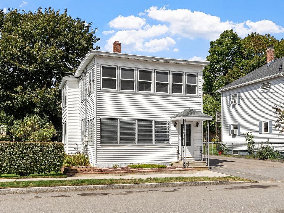 1st image of 262 Oak St