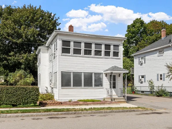 262 Oak St, Clinton, MA 01510