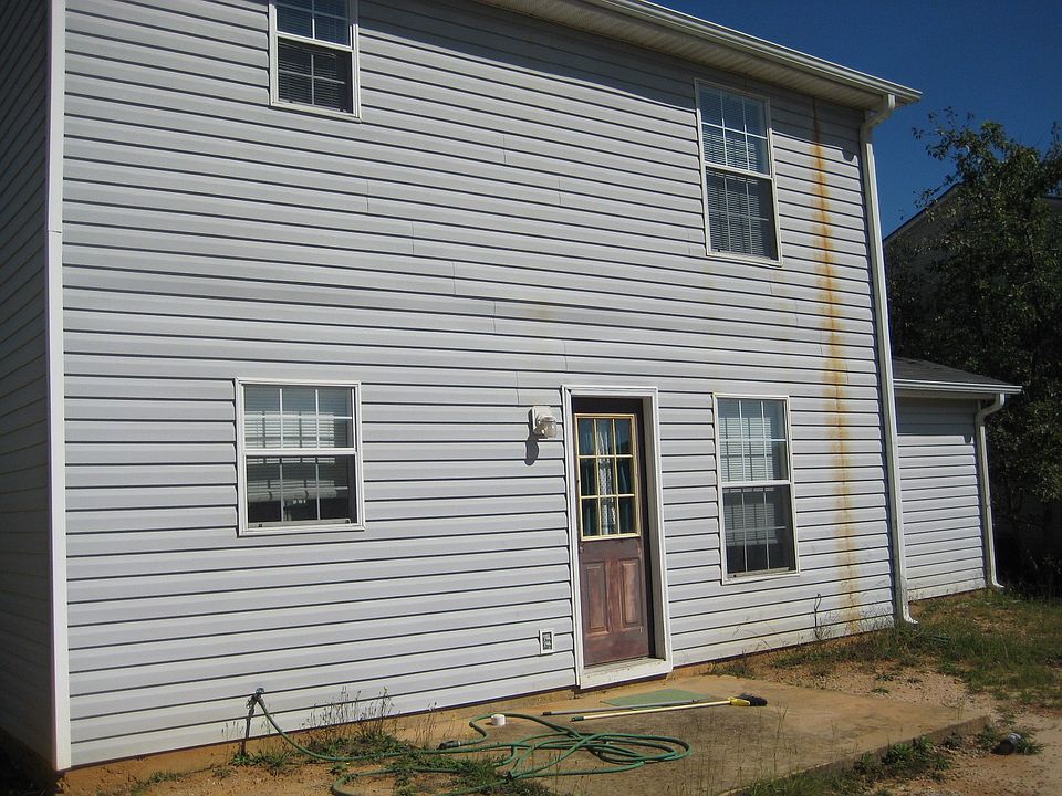 2nd image of 268 Marsh Glen Dr