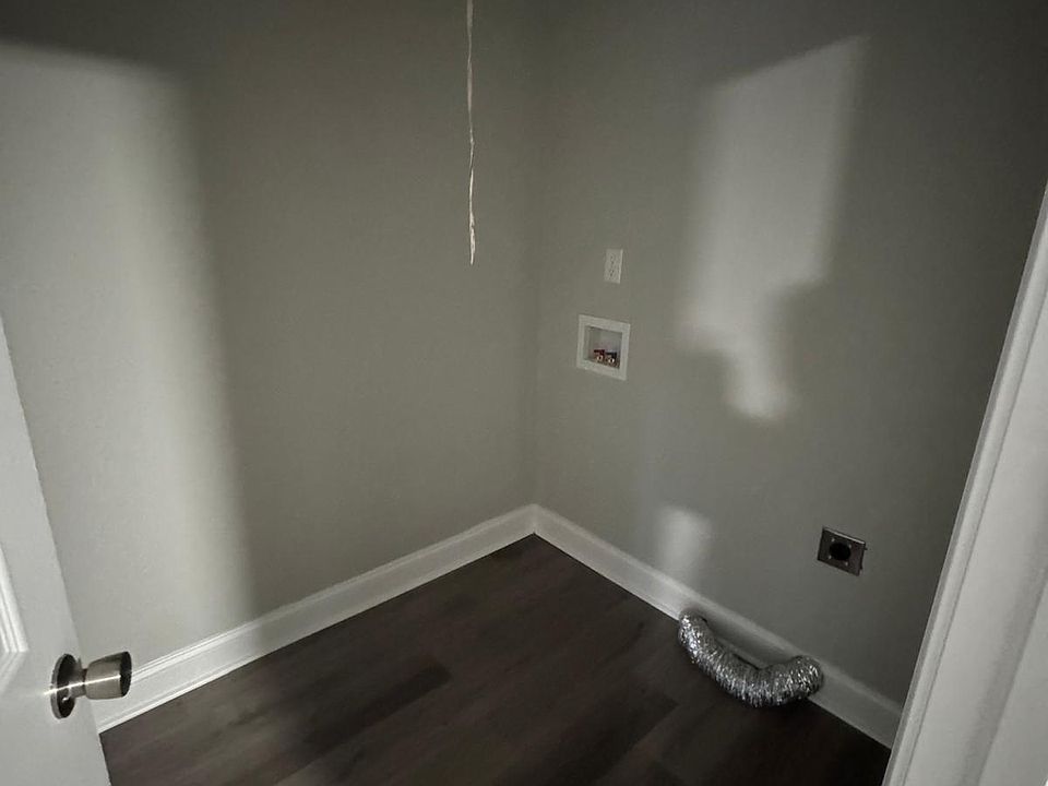 1st image of 1008 Chesterfield Dr