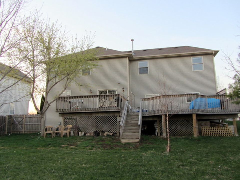 2nd image of 203 Cascade Dr