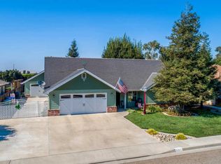 397 Old Line Ave, Exeter, CA 93221