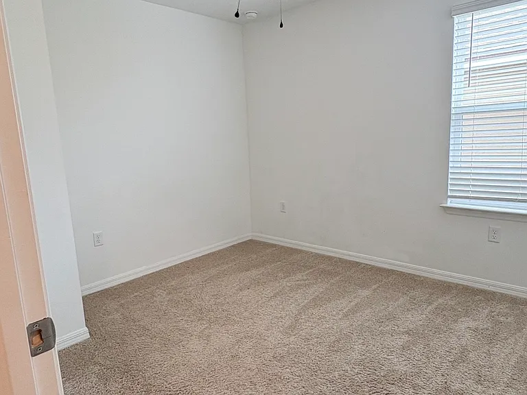 Secondary room
