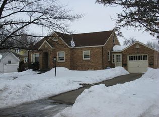 232 E 8th St, Wahoo, NE 68066
