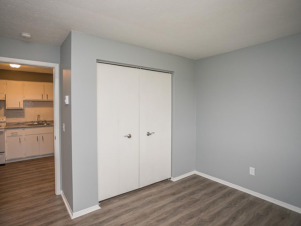1st image of 230 Brunswick Dr