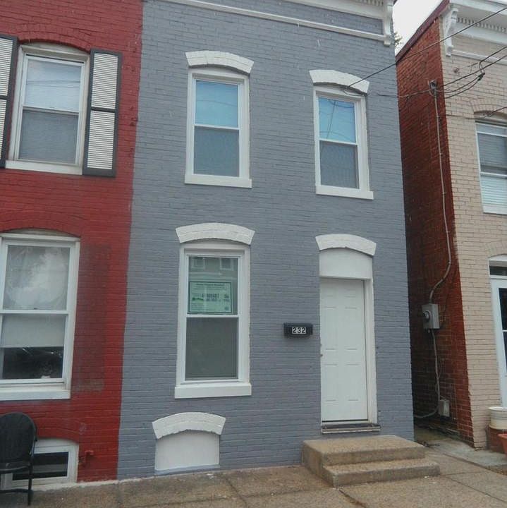 Exterior (Front)