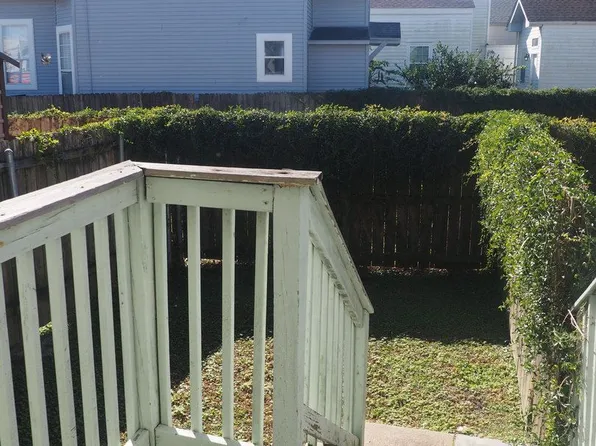 2212 Gravier St, New Orleans, LA 70119