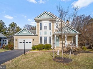 13506 Huntsfield Ct, Herndon, VA 20171