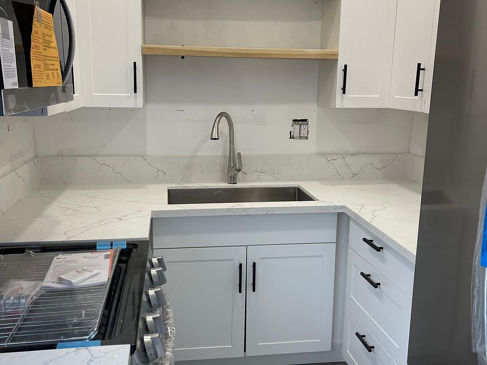 1st image of 1331 N San Gabriel Ave APT 2
