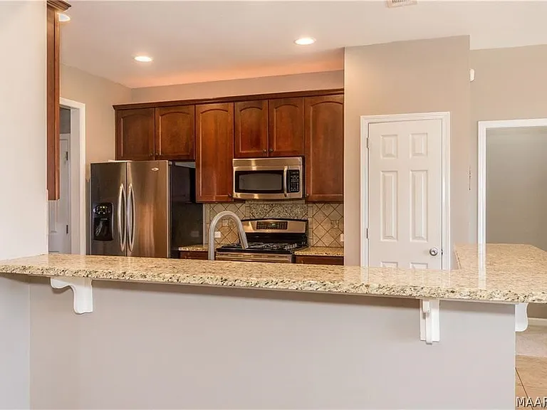 9217 Springwood Ct — Photo 6