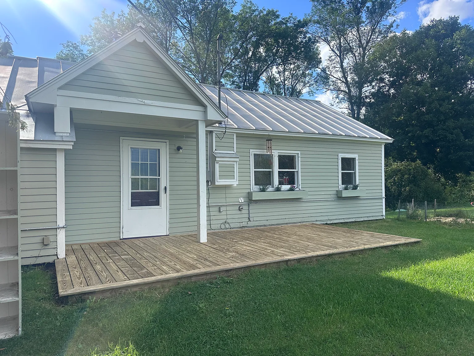 2 bed, 1008 sqft, $2,300 — Photo 1