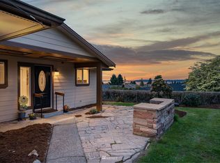 1039 Edmonds St, Edmonds, WA 98020