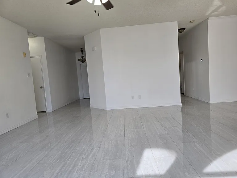 908 Shoal Creek Dr — Photo 11