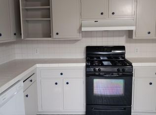 625 W Cambridge Ave #B, Fresno, CA 93705