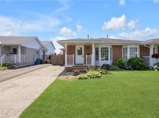 111 Oprington Ct, Kitchener, ON N2N 3E2