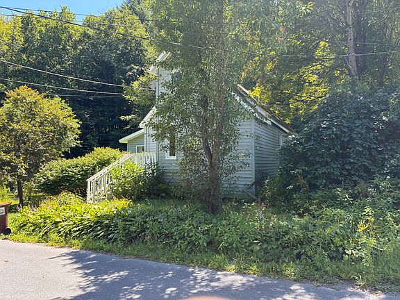 3rd image of 15 Stillman Village Rd