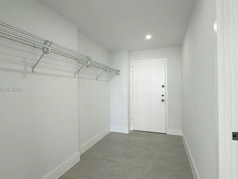 2750 NE 183rd St #1508 — Photo 9