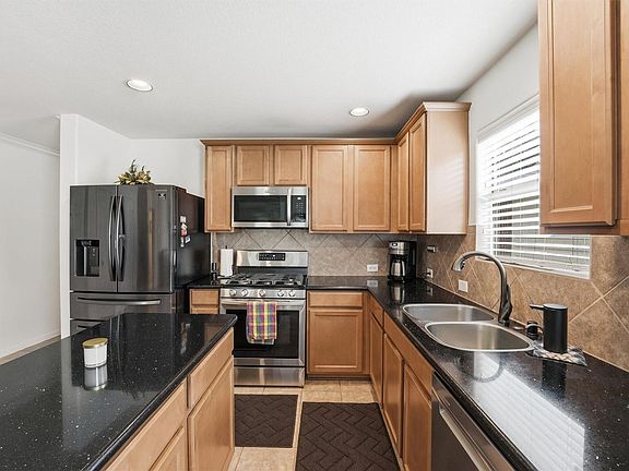 5th image of 24618 Lakecrest Village Dr