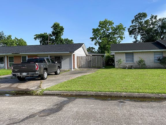 2nd image of 567 Gardenia Ave