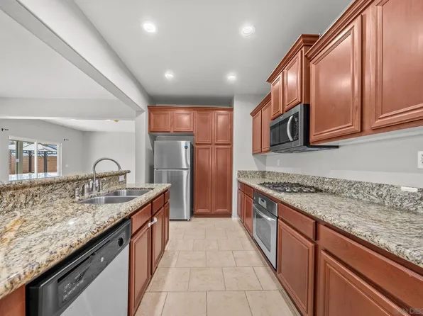 34081 Clovis Way, Wildomar, CA 92595