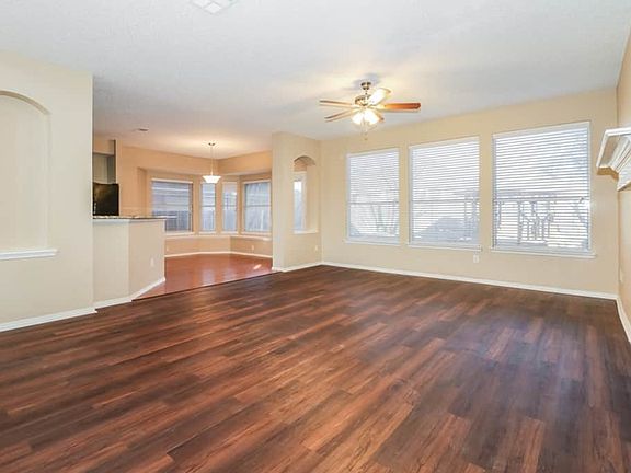 4th image of 7732 Stansfield Dr