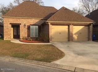 208 La Villa Cir, Youngsville, LA 70592
