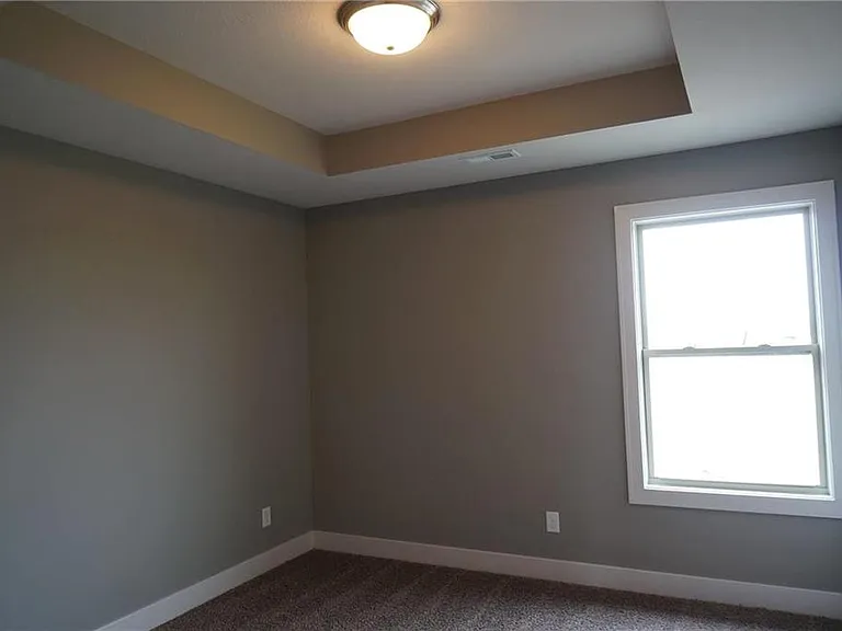 1820 SW Blackstone Pl — Photo 13