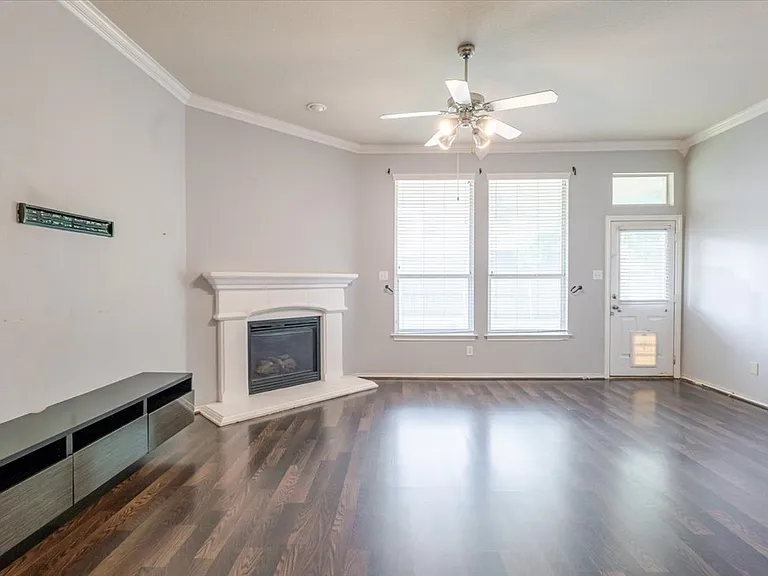 2720 Alpena Dr — Photo 5