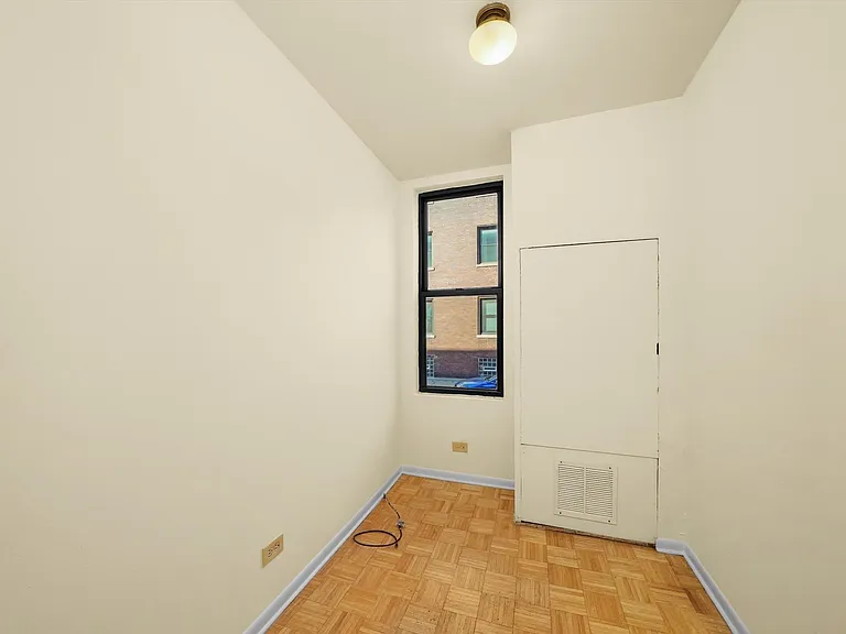 2319 N. Kedzie LP — Photo 24