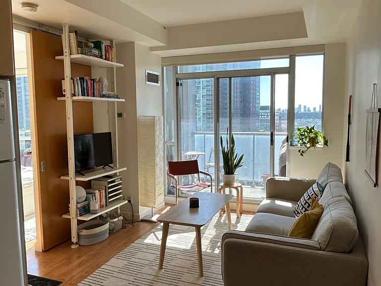 1 Shaw St #1022 — Photo 4