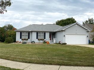 480 Victoria Lake Cir, Brunswick, OH