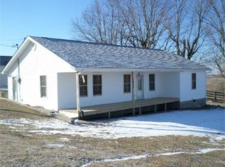 7084 Mount Gilead Rd, Maysville, KY 41056