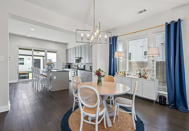 3207 Forest Park Blvd #1 — Photo 8